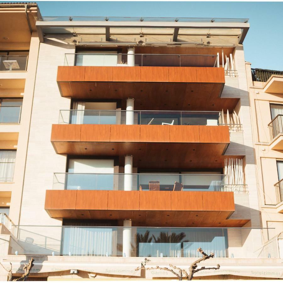 Luxury Sea View Apartment In Puerto De Alcudia المظهر الخارجي الصورة